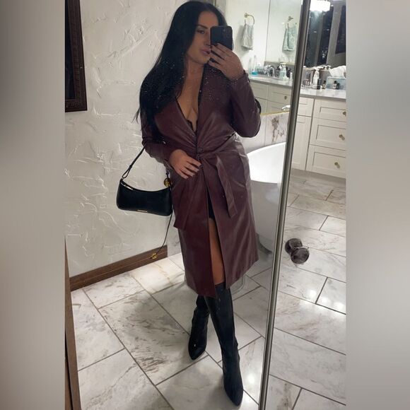 Black knee high boots - Picture 1 of 4